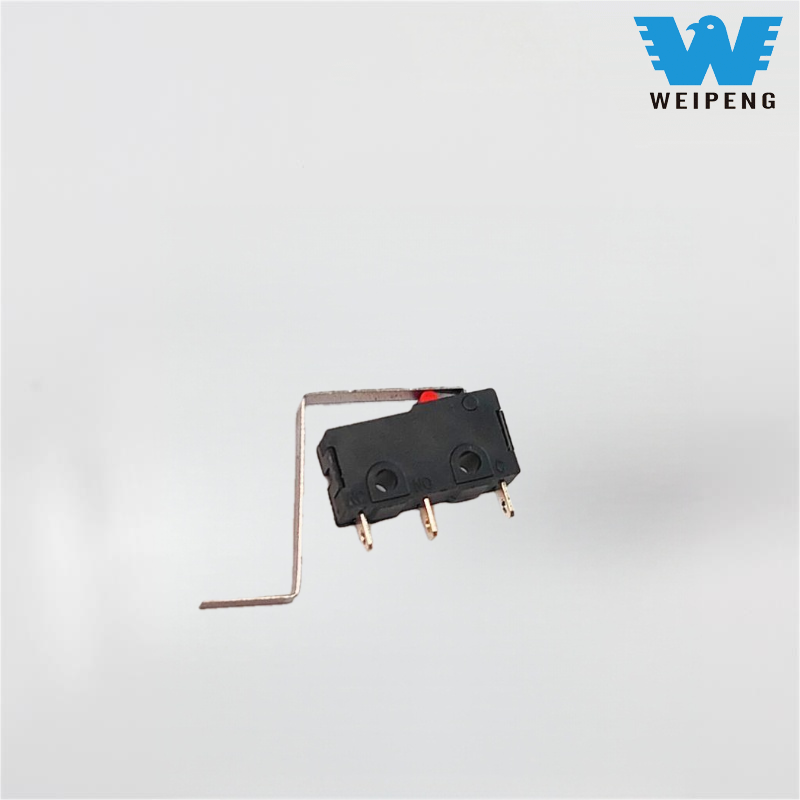 Cuisinière à gaz et interrupteur anti-poussière pour mélangeur